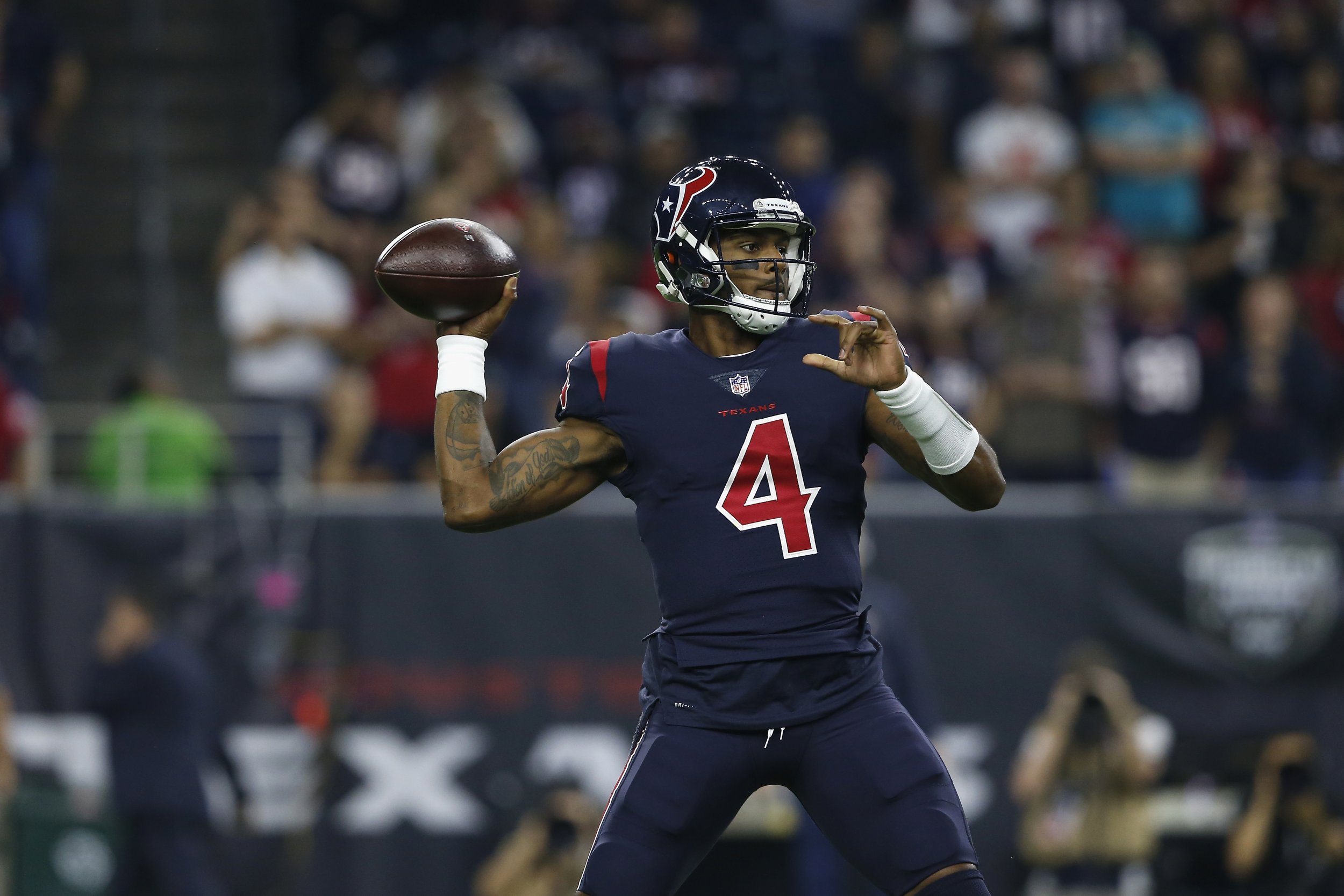 Deshaun Watson, Houston Texans Live Up to Preseason Hype in Win Over Miami  Dolphins