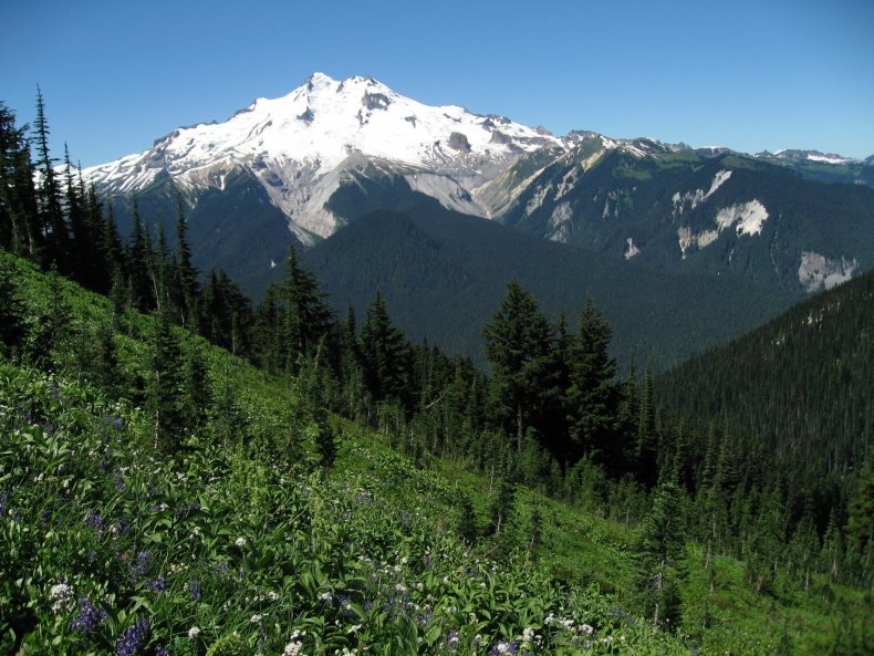 10_26_Glacier Peak