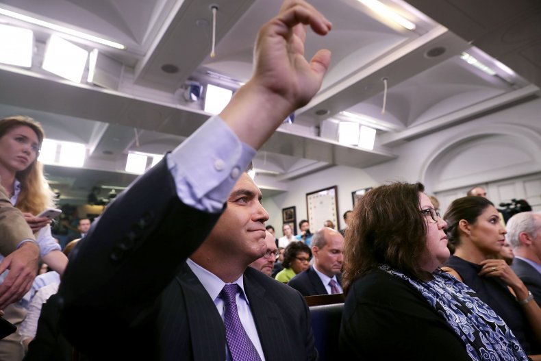 CNN’s Jim Acosta Presses Sarah Sanders on Trump’s ‘Fake News’ Rhetoric