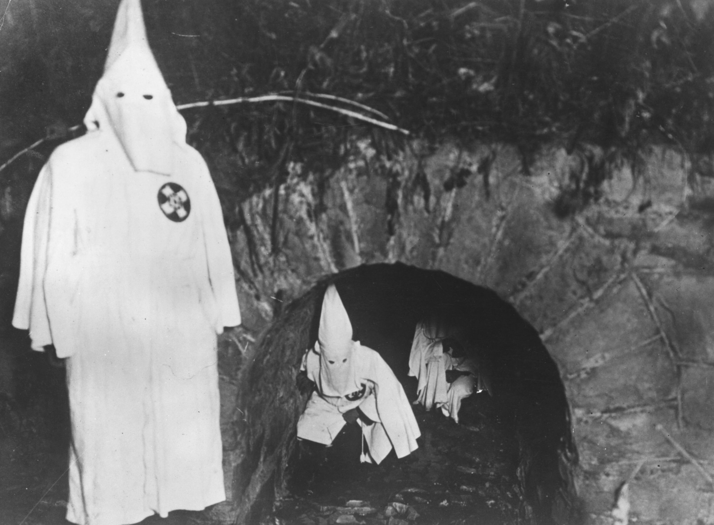 Mother supports son's decision to wear Klansman Halloween costume