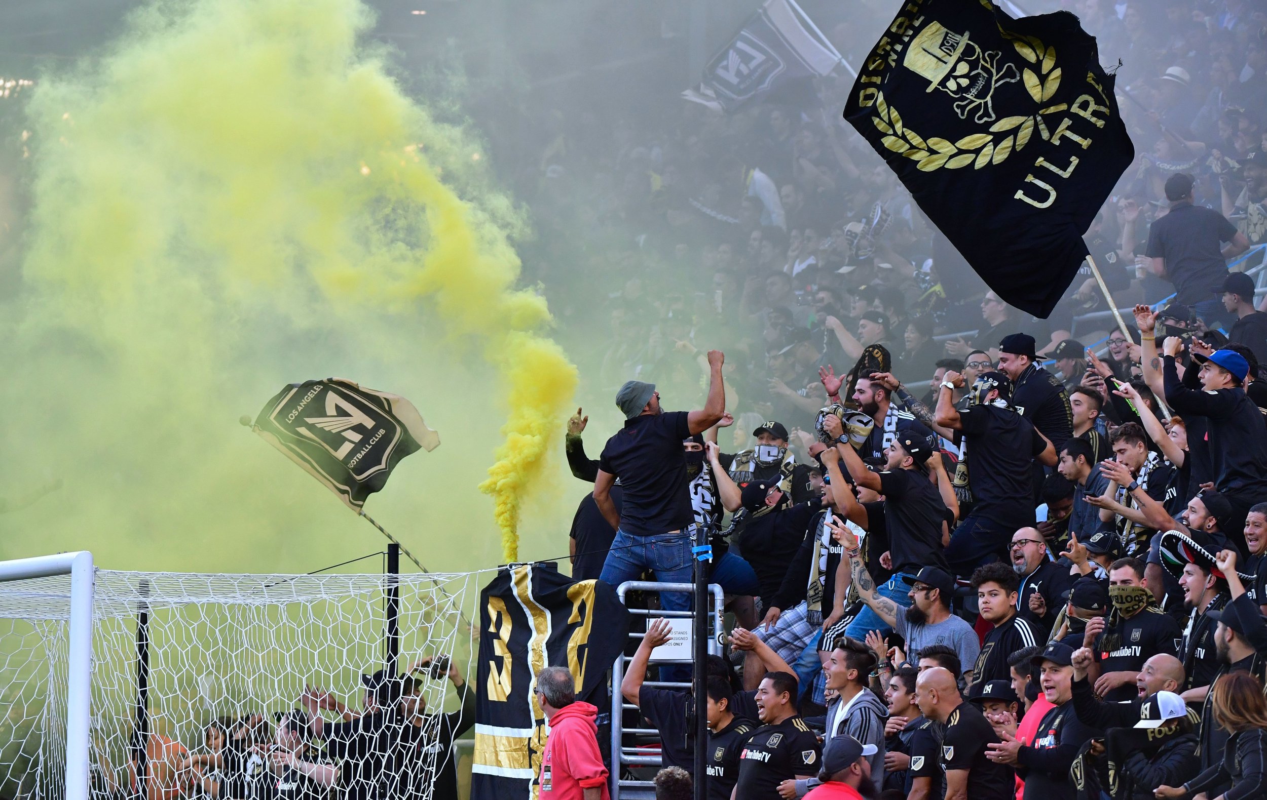 Super fans of LAFC live game experience