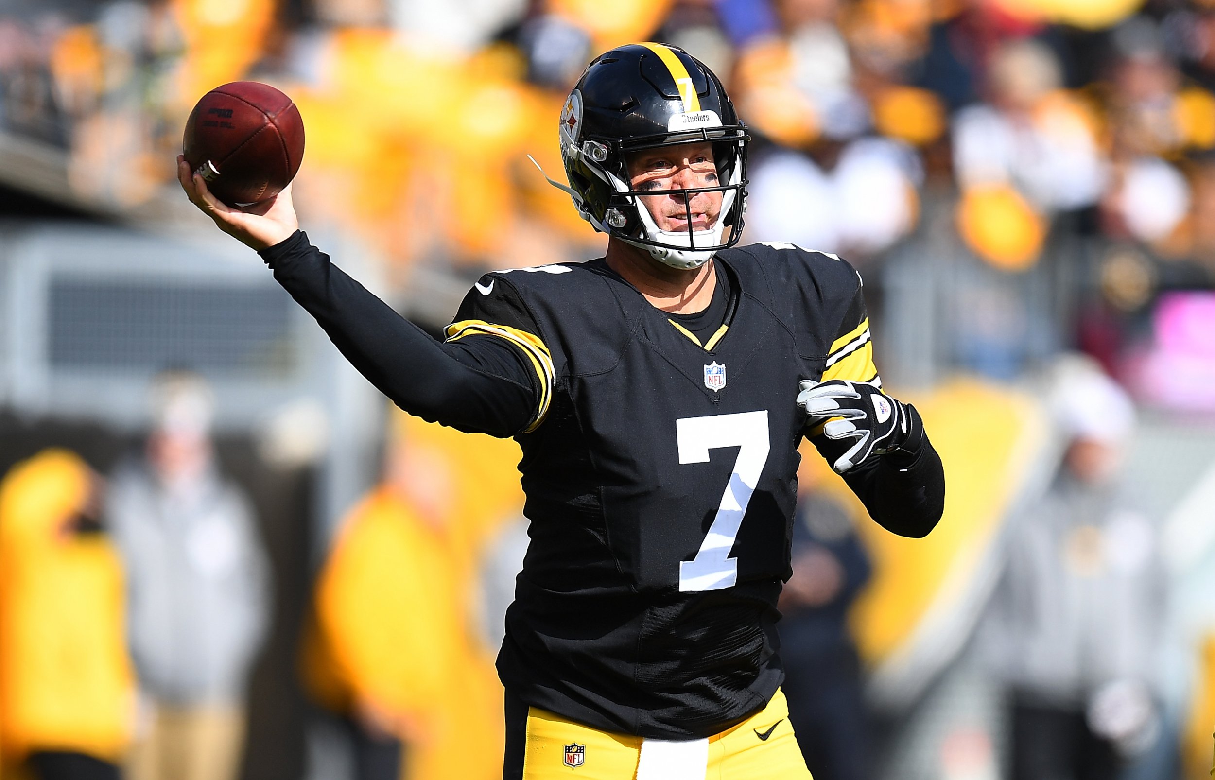 Pittsburgh Steelers Quarterback Ben Roethlisberger Honors Tree of