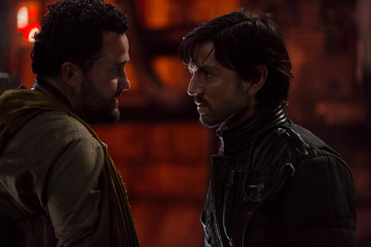 star-wars-live-action-cassian-andor-diego-luna-rogue-one