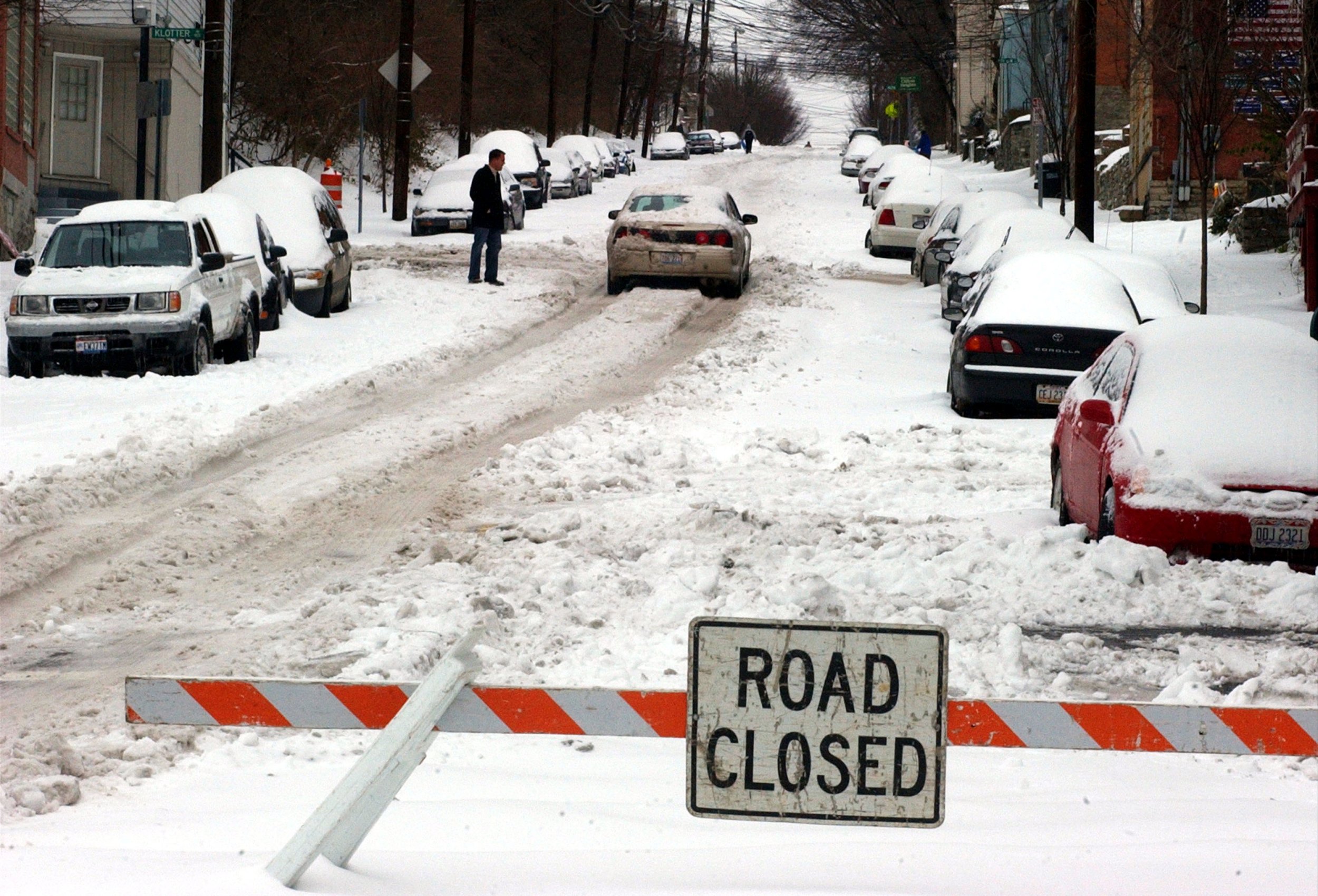 Cincinnati Ice Storm Power Outages Thousands Without Power in Ohio