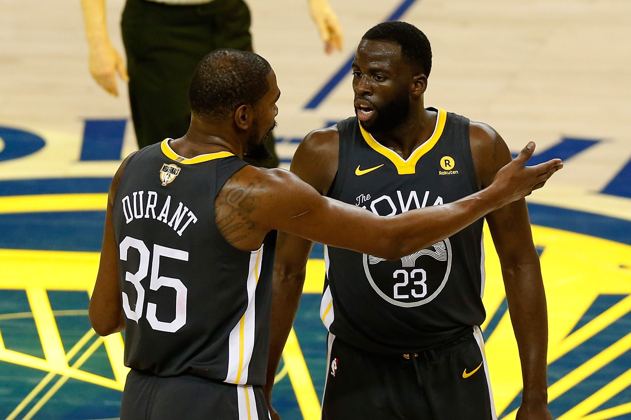 Will Kevin Durant Leave Warriors? Draymond Green Dared 'Bitch' Teammate to  Move On