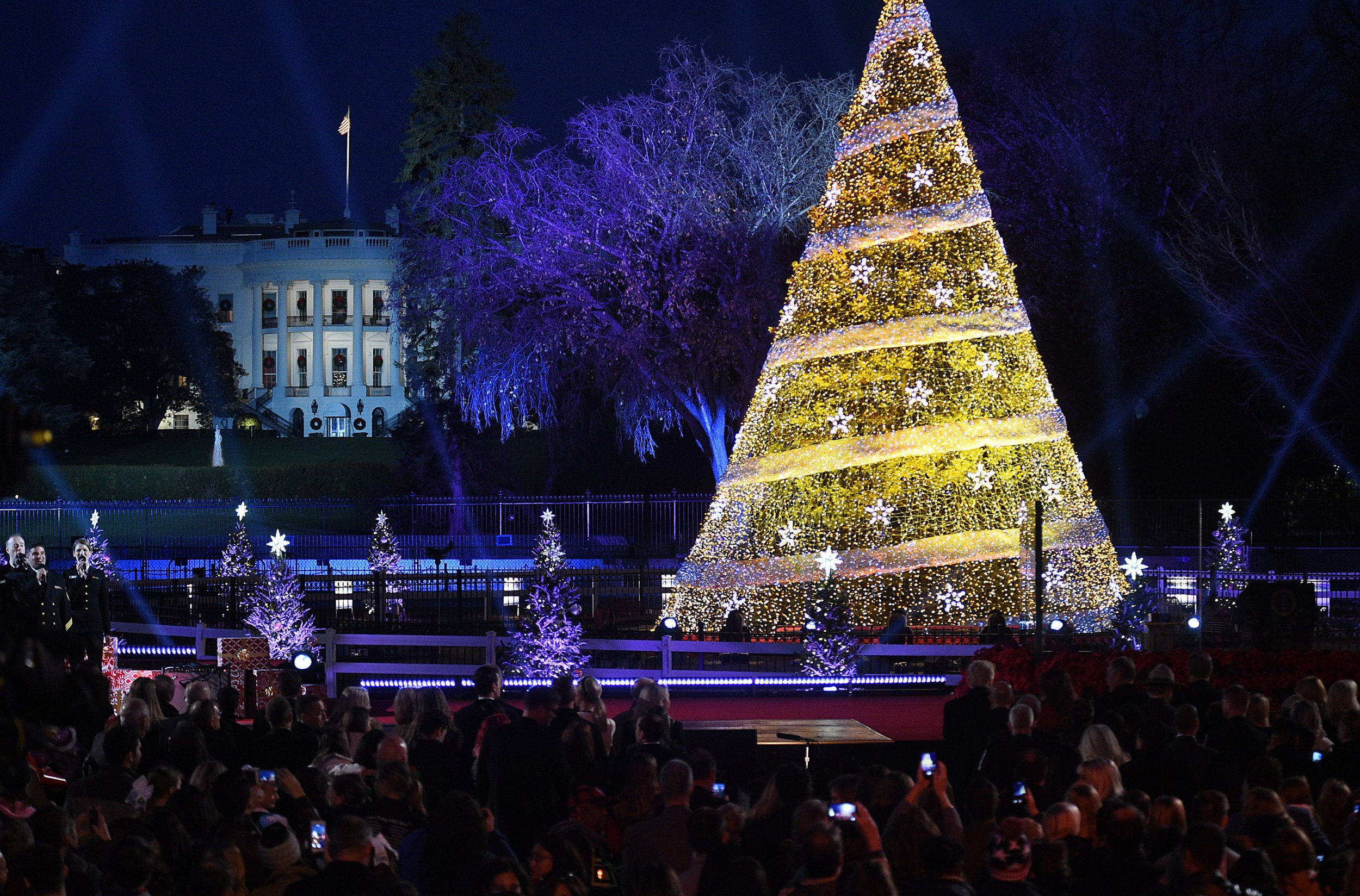 When Are Christmas Tree Lightings in Boston, New York, Chicago?