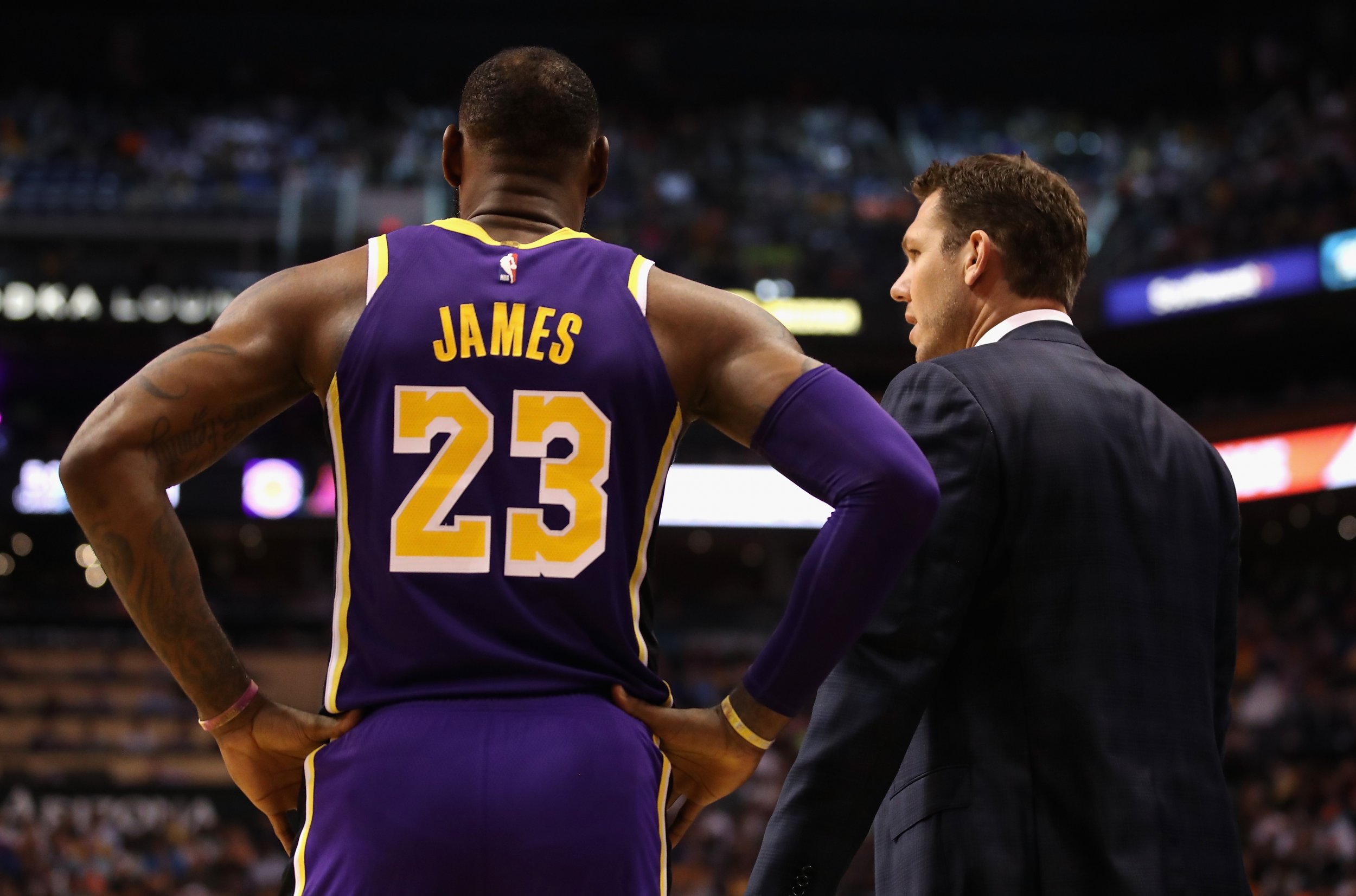 Lebron on sale luke walton