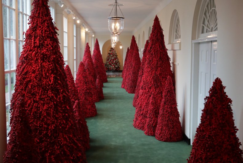 melania trump red trees christmas white house 