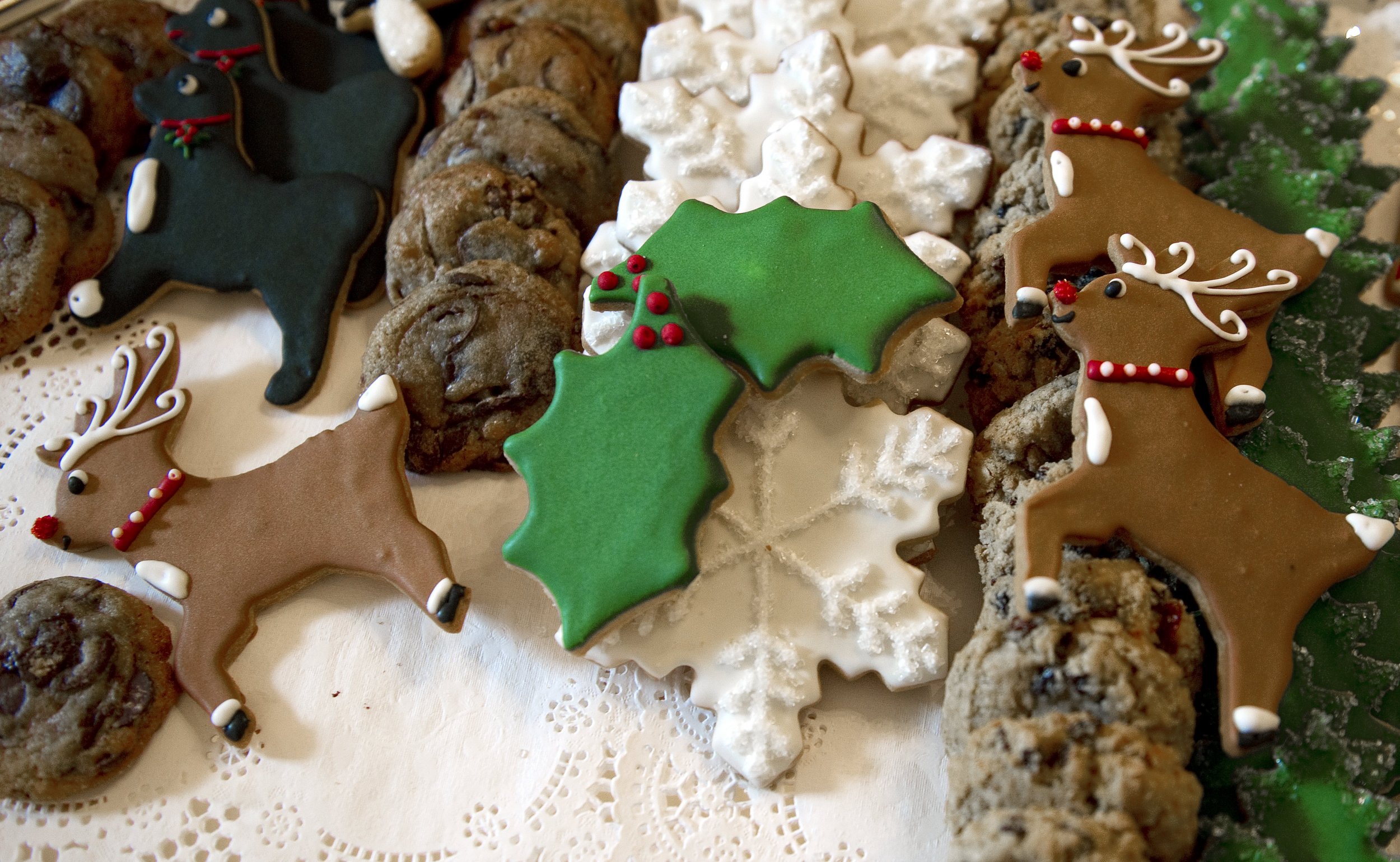 No-Bake Christmas Tree Cookies - The Recipe Rebel