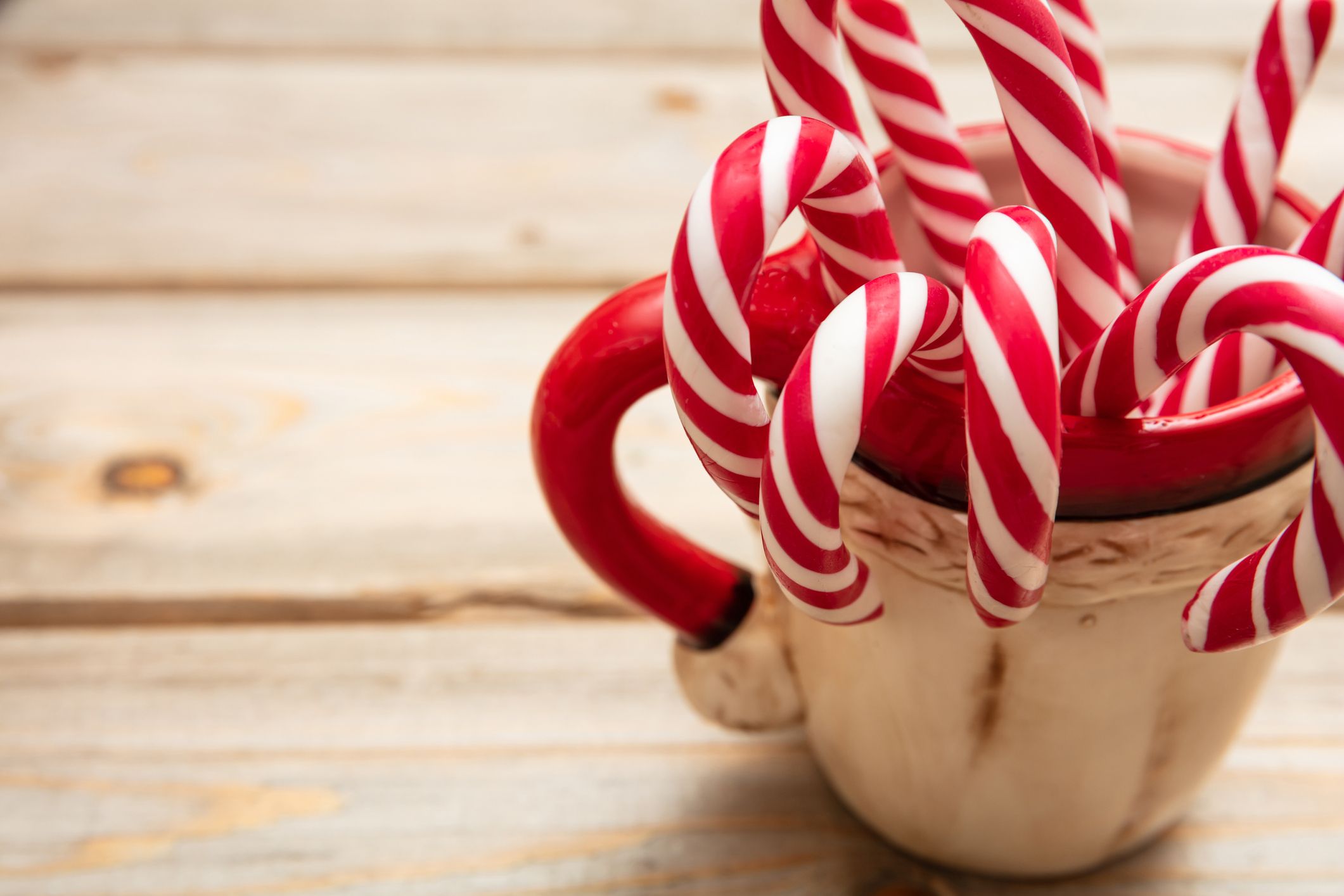 Nebraska Principal Bans Candy Canes Because The Shape Is A J For Jesus Newsweek 3182