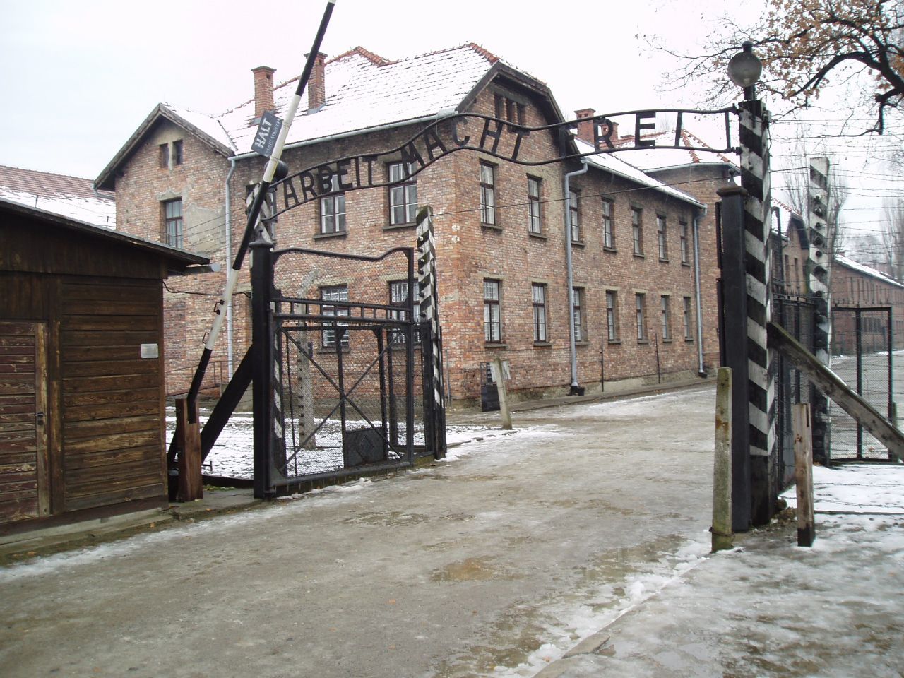 Auschwitz Sign