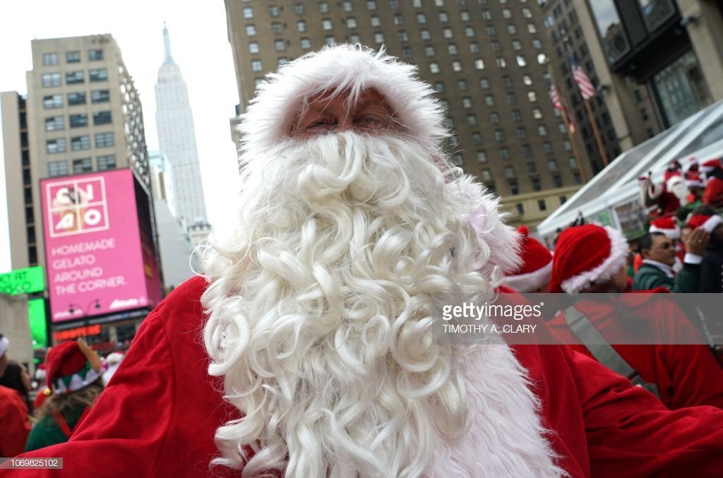 gettyimages-1069825102-1024x1024 tradish Santa