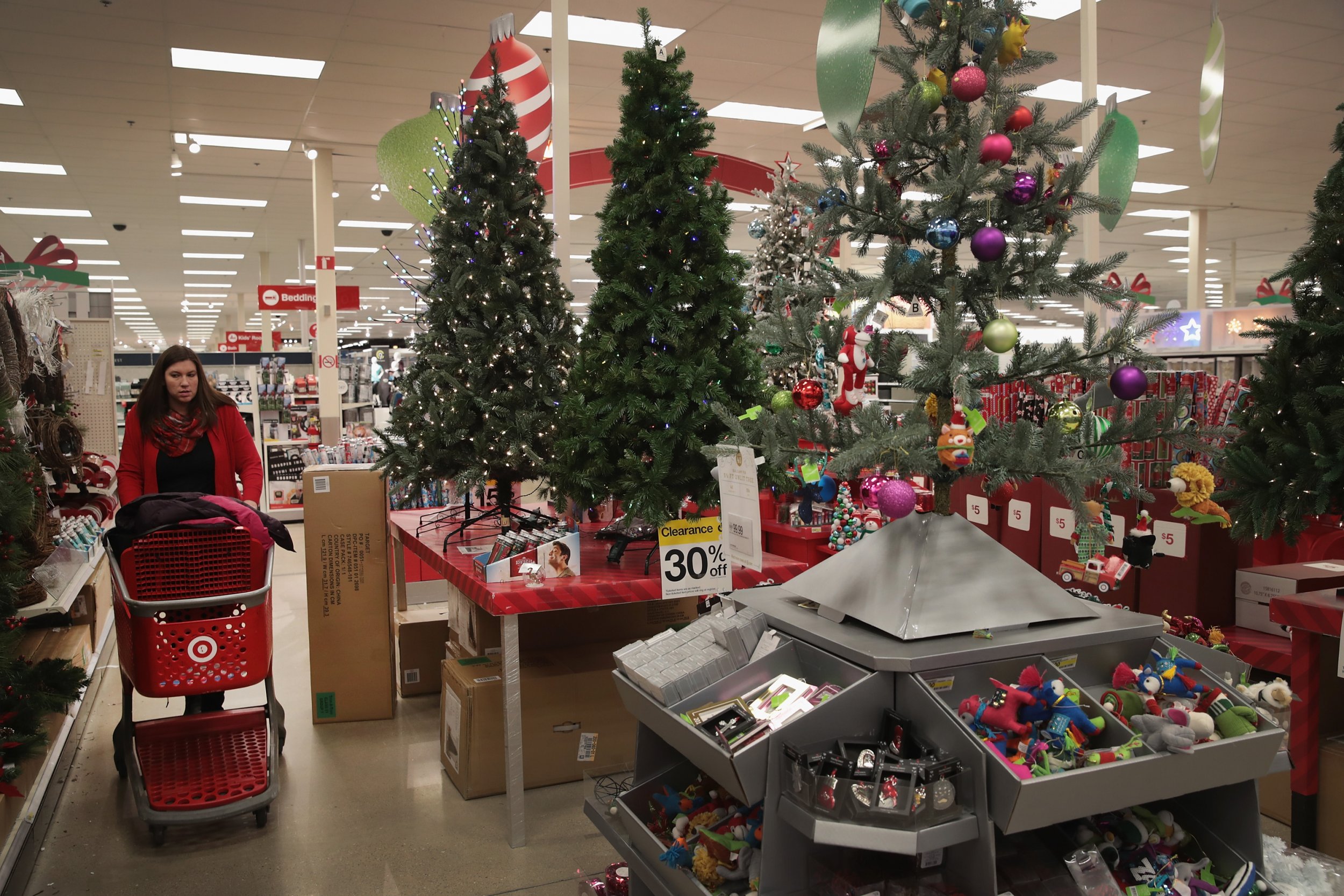 What Stores and Supermarkets Will Be Open on Christmas Day 2018? Hours