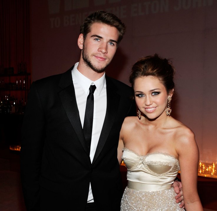 里程碑和利亚姆2010 miley and liam 2010
