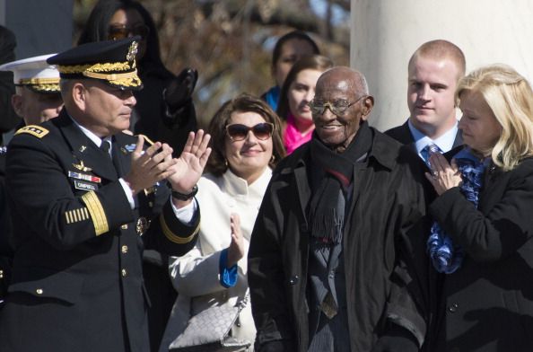 Richard Overton, America's oldest living World War II veteran, dies at 112