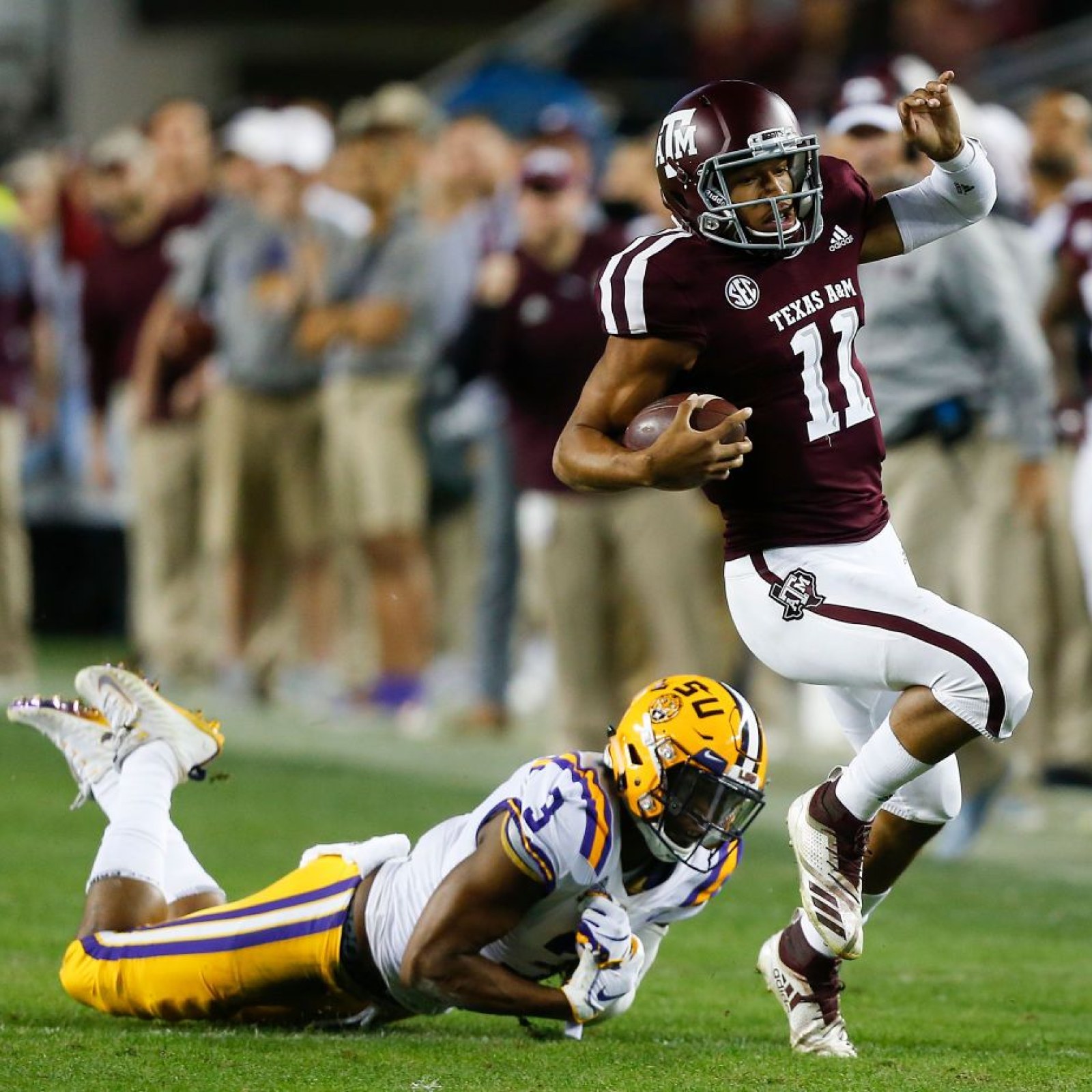 College Football Tv Schedule What Time Tv Channel Is The Gator Bowl North Carolina State Vs Texas A M Prediction And Odds