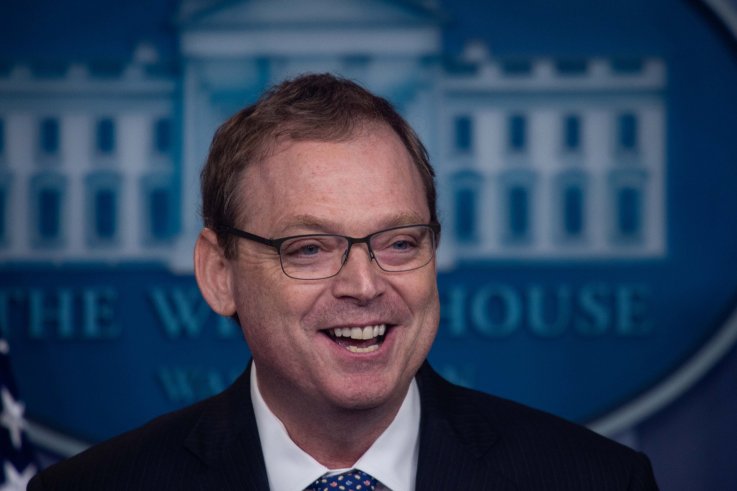 donald, trump, trade, wars, apple, hassett donald, trump, trade, wars, apple, hassett