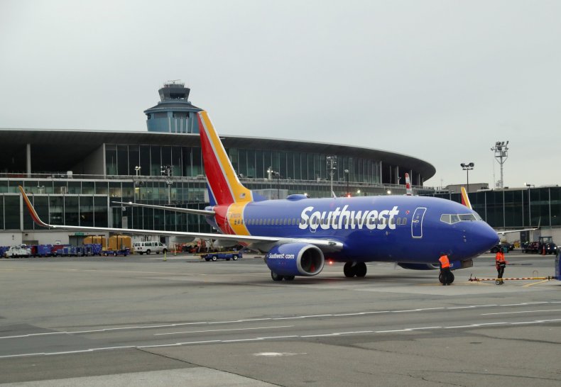pilots ask trump stop shutdown not safe