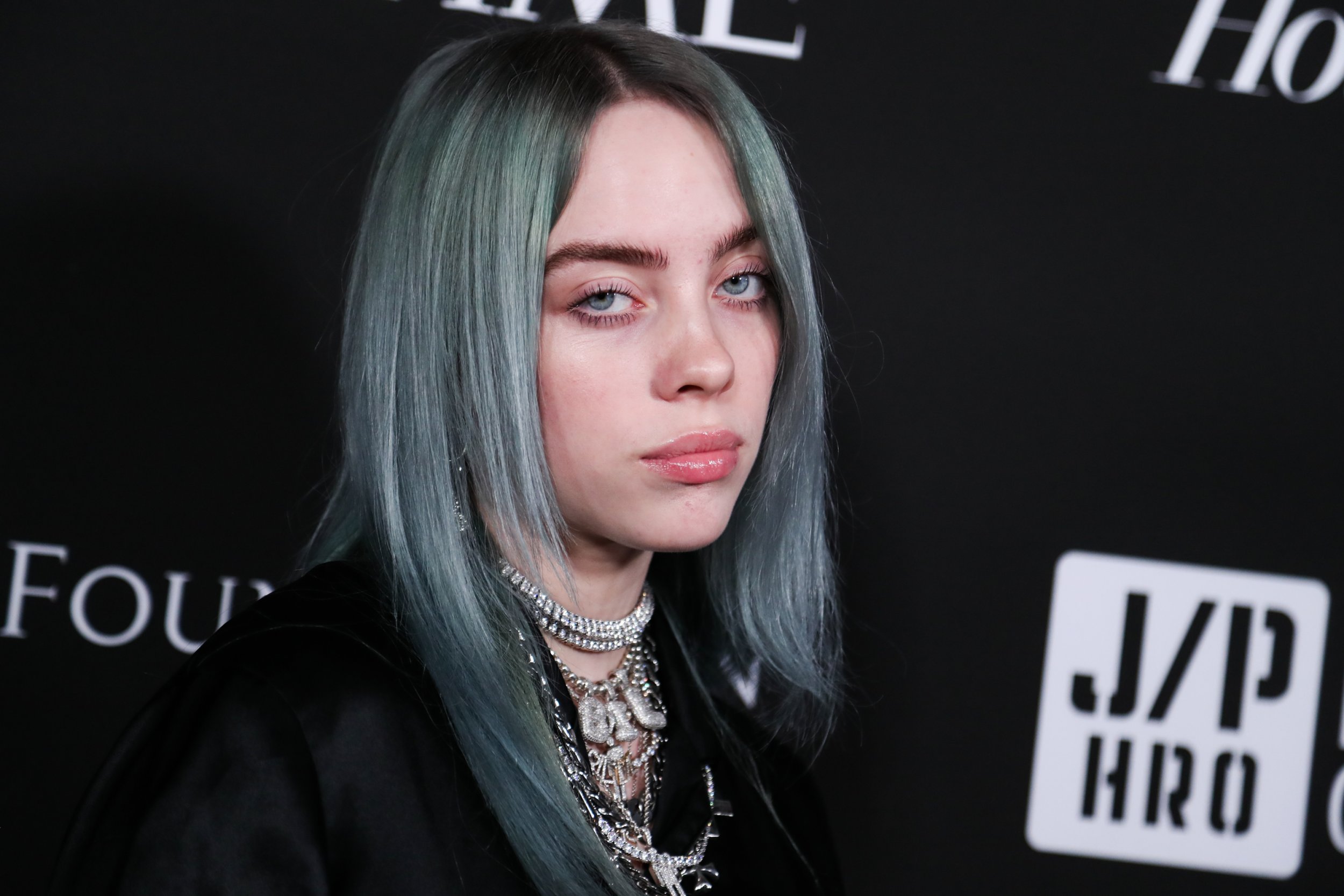 Billie Eilish's Blue Hair: A Sign of Her Growing Up or Selling Out? - wide 7
