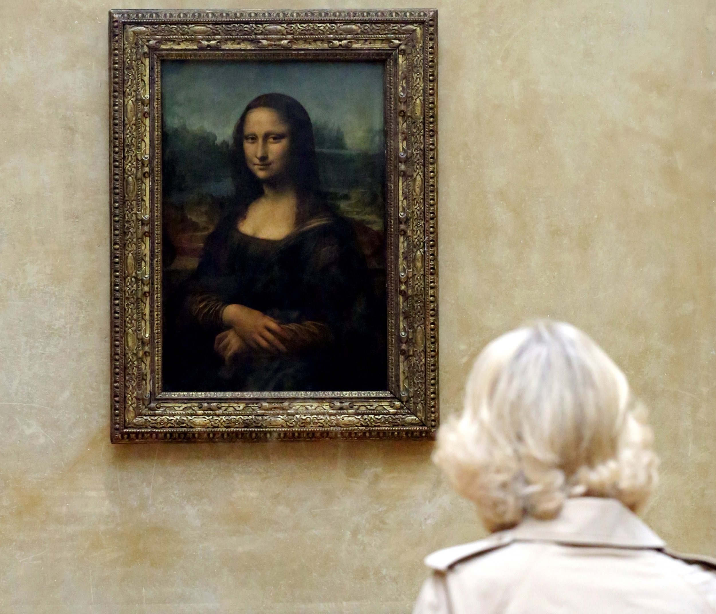 Why is the Monalisa so famous? Monalisa's portrait painting