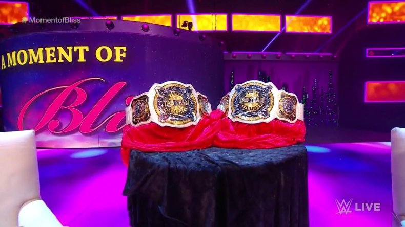 wwe womens tag team champions