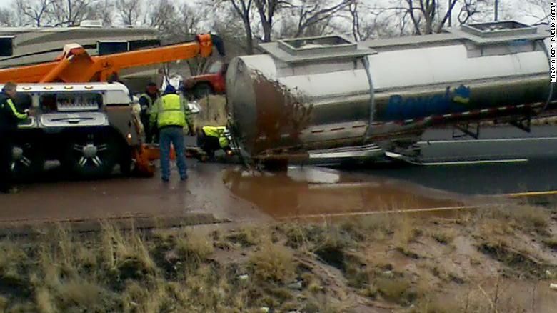 Video: Tanker Spills 'River of Chocolate' After Flipping on Arizona Highway