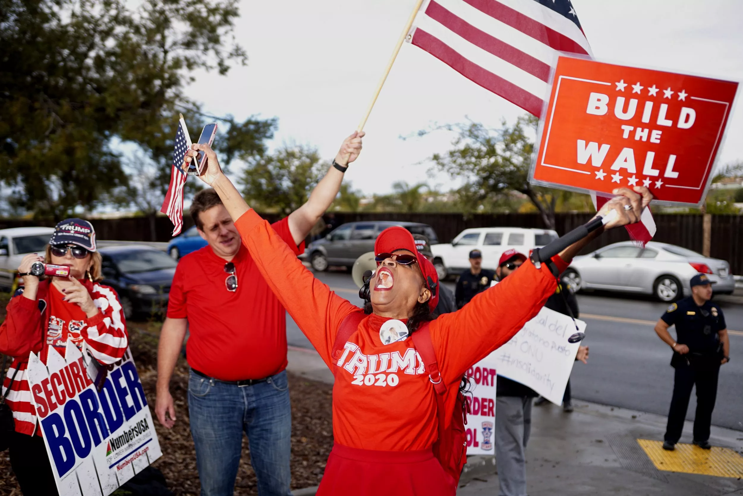 Visa Overstays Far Exceed Illegal Border Crossings in U.S.—and a Wall Won't Change That, Study Says - Vimarsana News