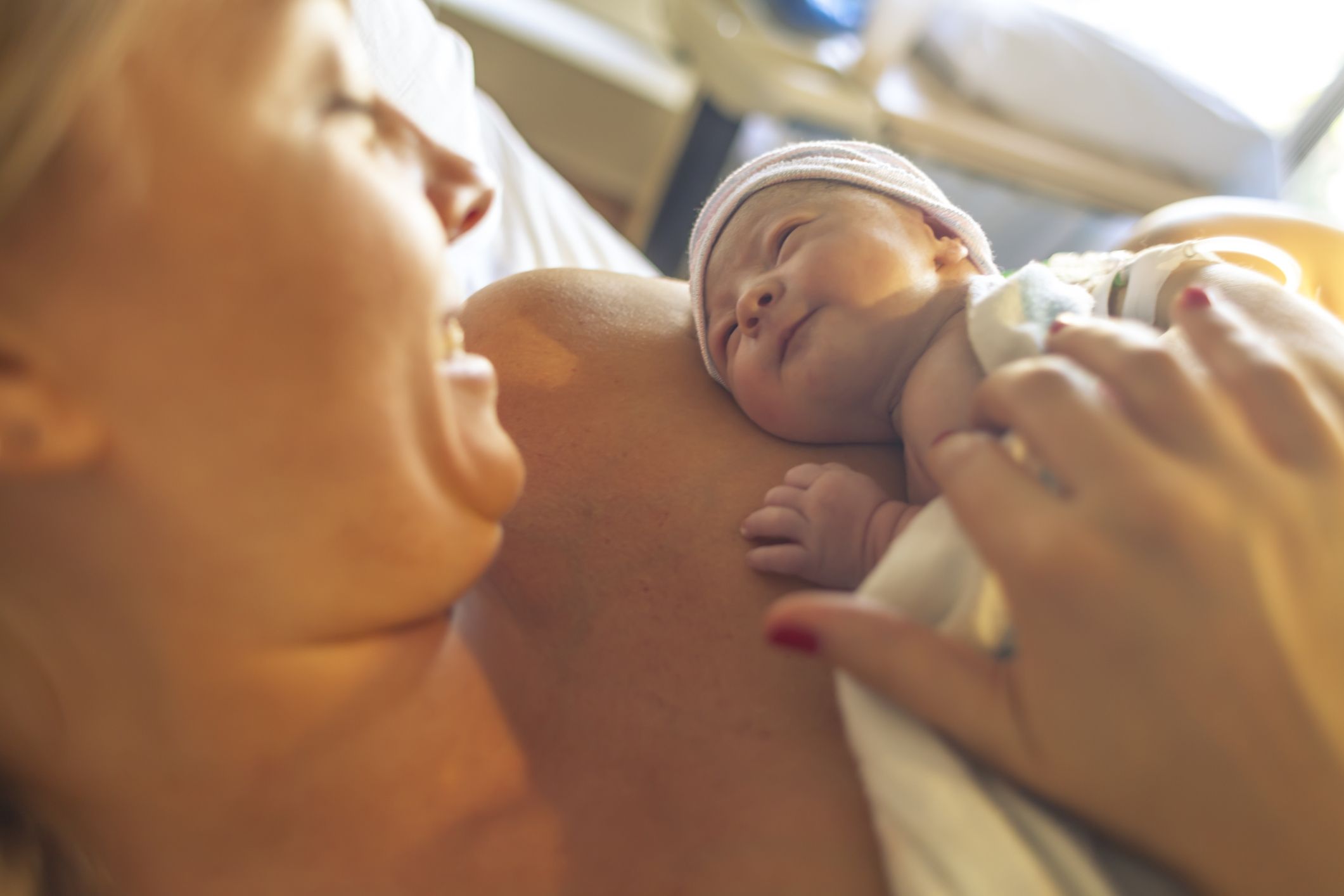 Not Bathing A Newborn Just After Birth Linked To Better Breastfeeding