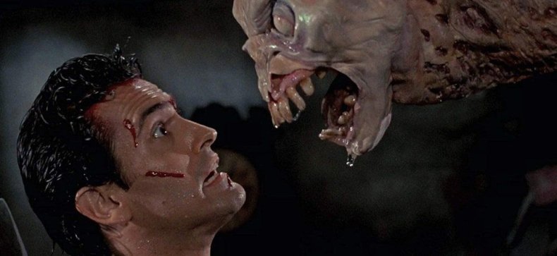 evil-dead-vs-resident-evil evil-dead-vs-resident-evil