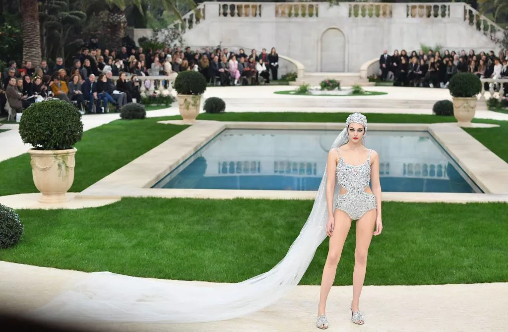 Chanel bathing suit store 2019