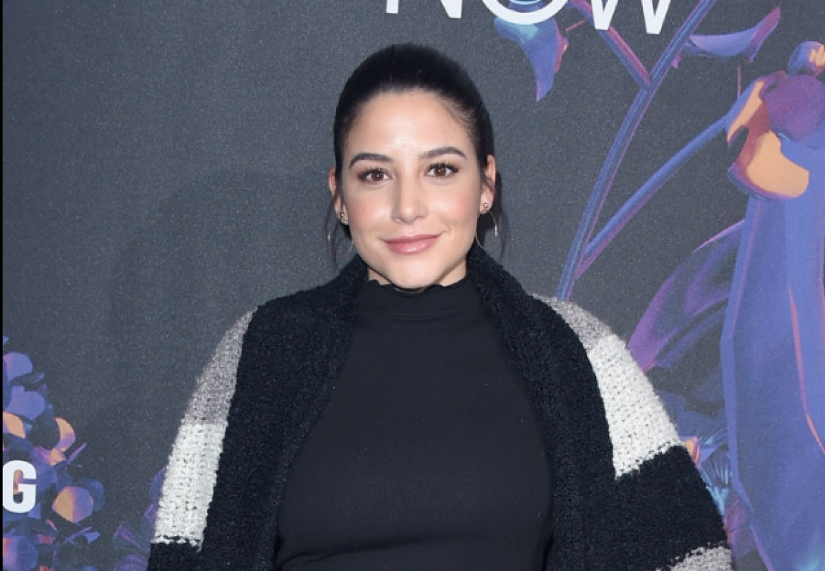 'Bachelor' Star Bibiana Julian Slams Peter Kraus, Confirms The Pair Is