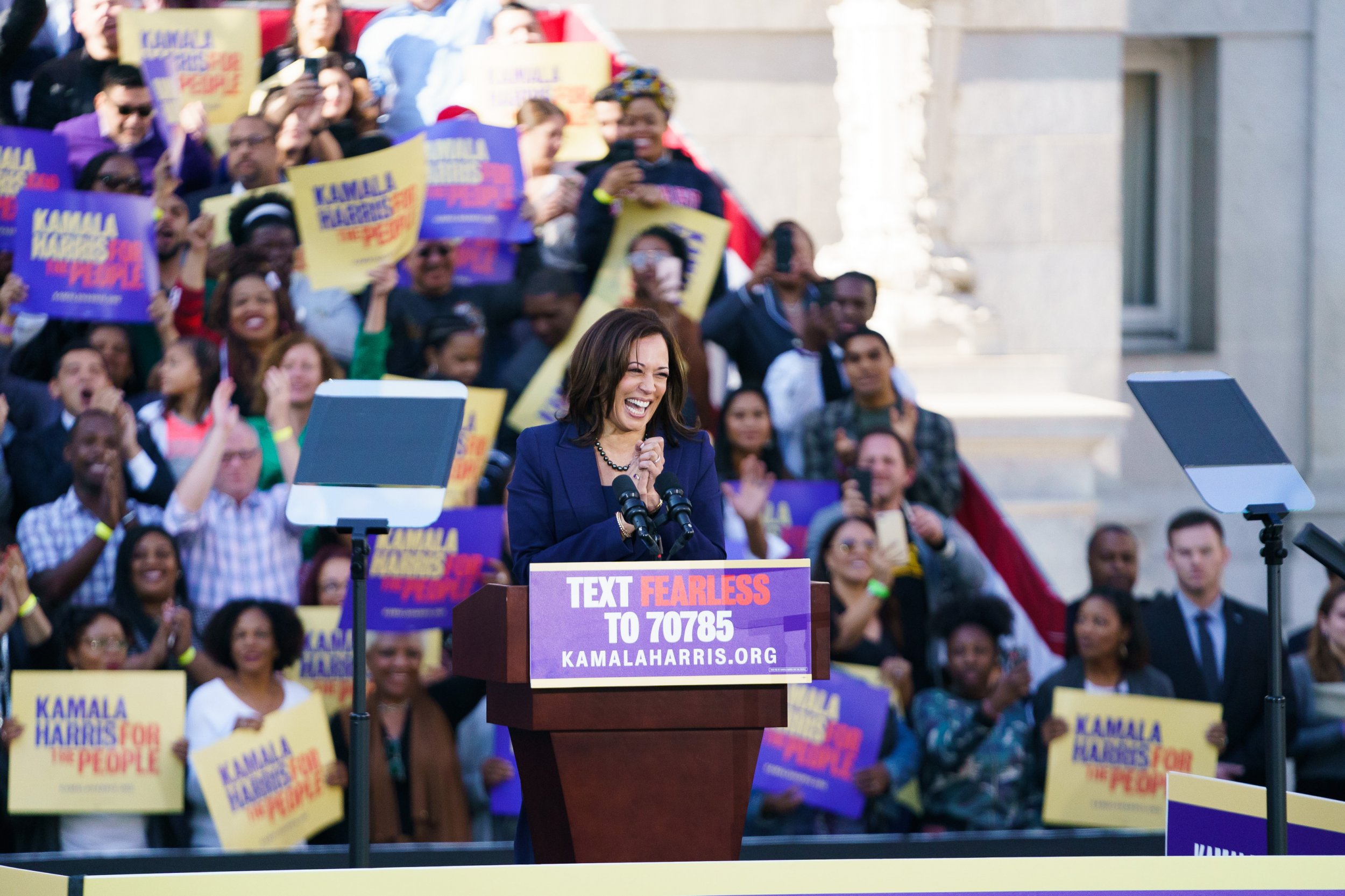 Kamala Harris Appears To Draw Even Bigger Crowd Than Obama At ...