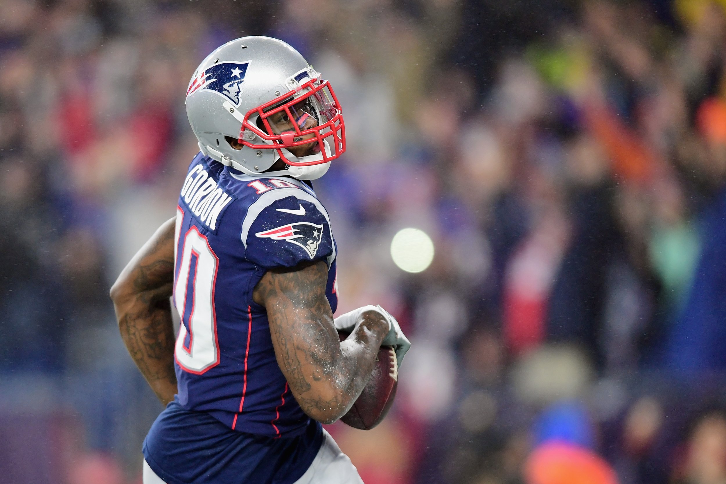 Patriots' Josh Gordon Reveals He's in Foxborough [PHOTO]