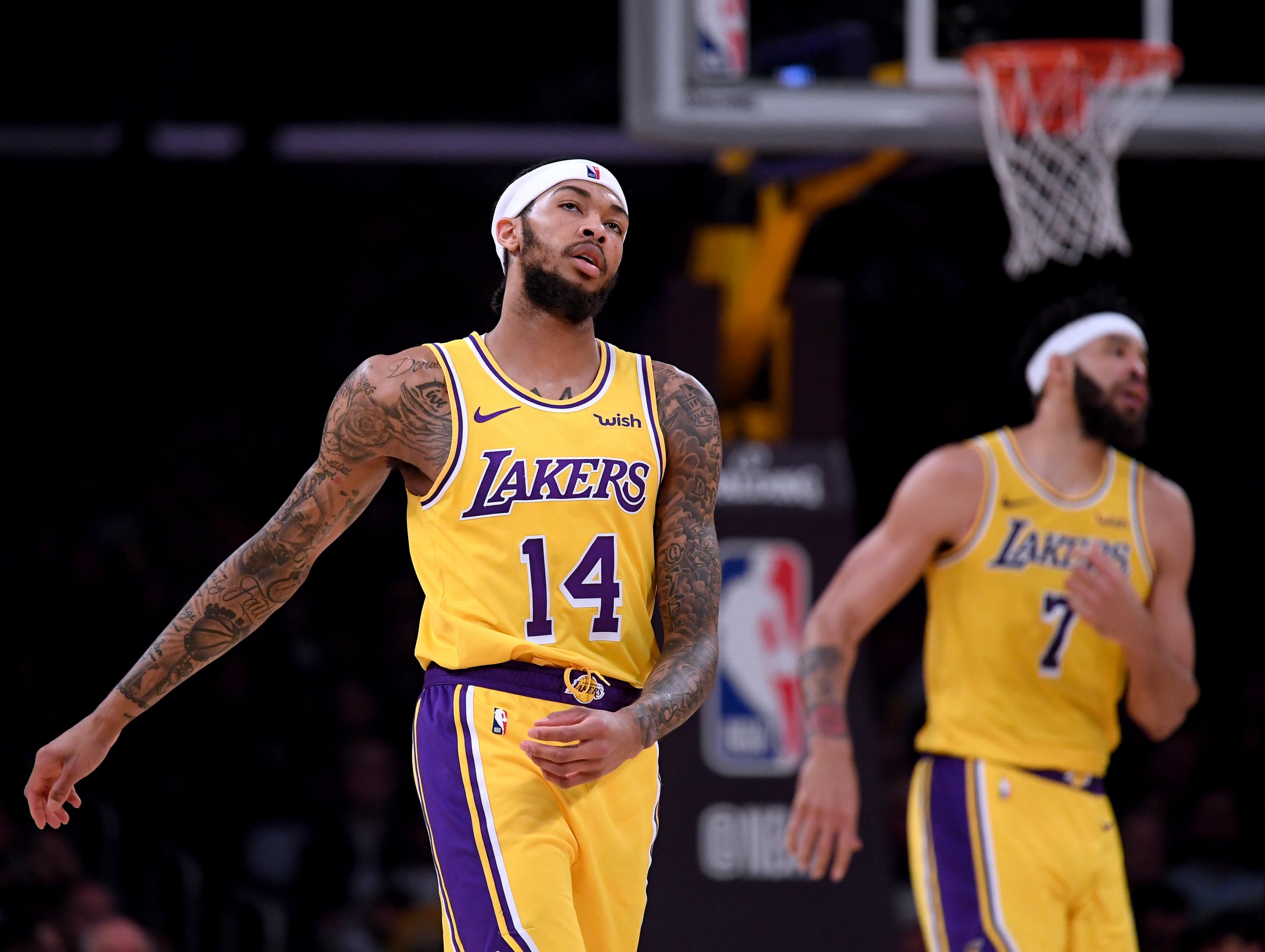 Brandon Ingram delights LeBron James with monster dunk on Corey Brewer, NBA News