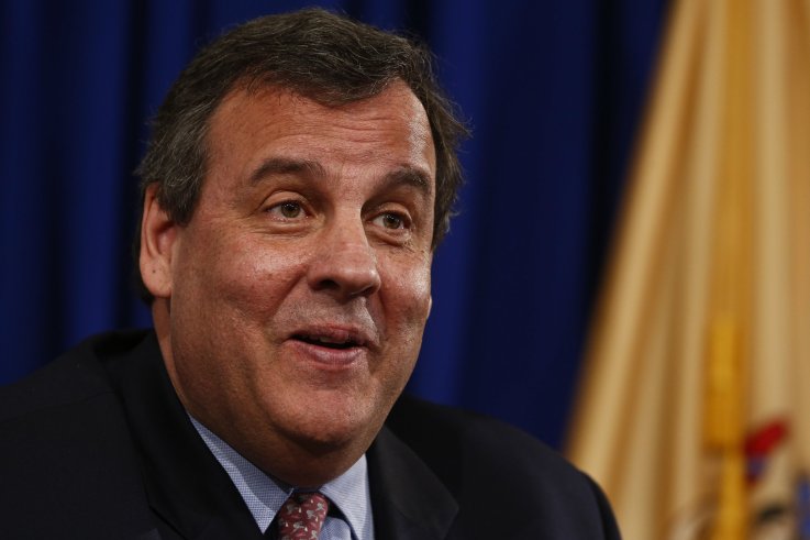 Chris Christie Defends Trump Support on 'The View' Chris Christie Defends Trump Support on 'The View'