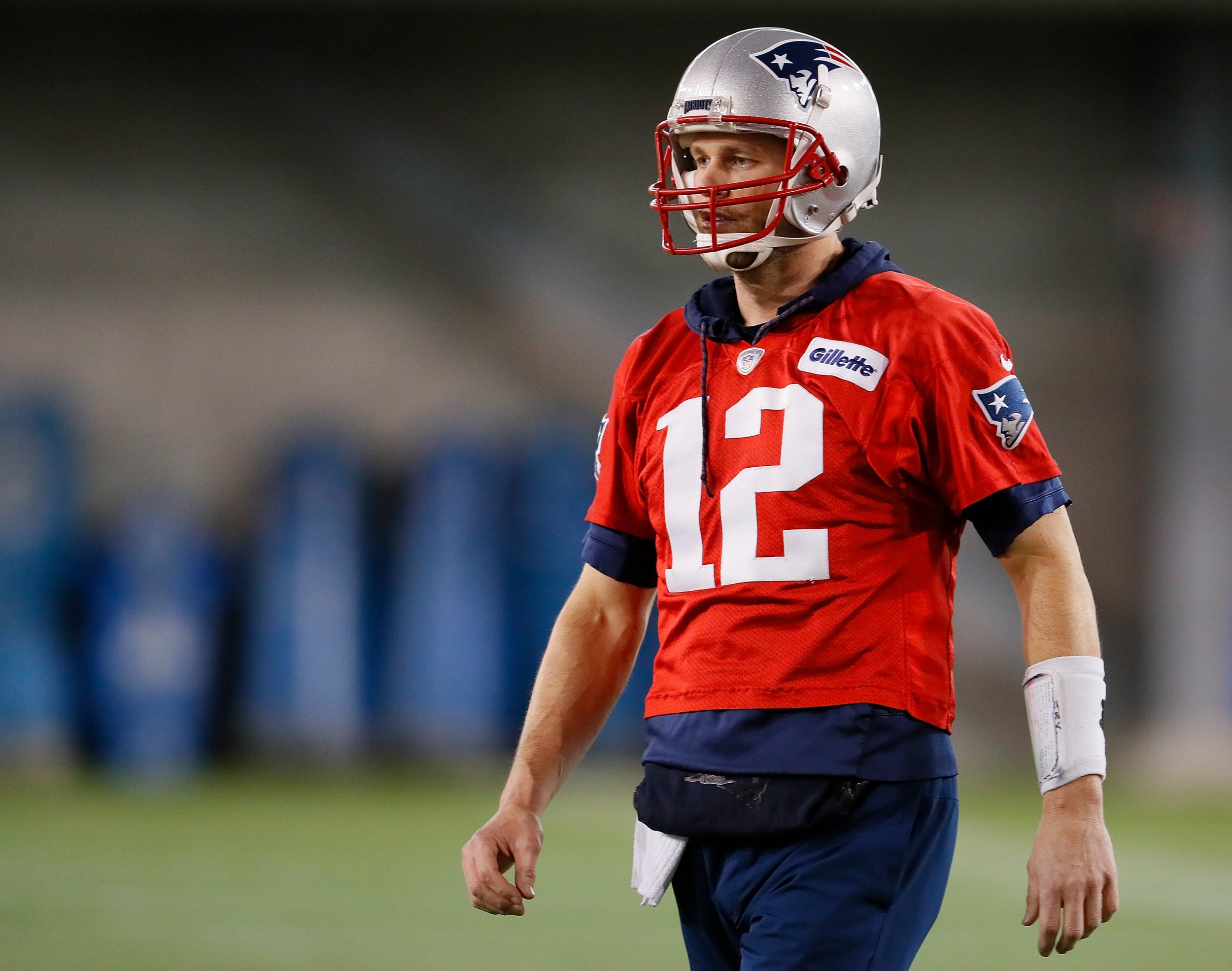 Crucial Catch - Tom Brady GAME WORN Patriots Color Rush Jersey (10/10/19) -  Washed by Team Equipment Manager after the game