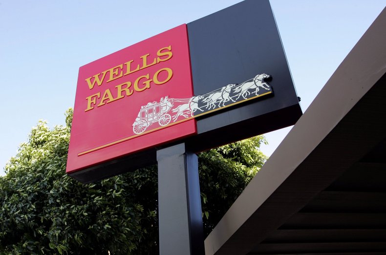 wells fargo sign outside branch
