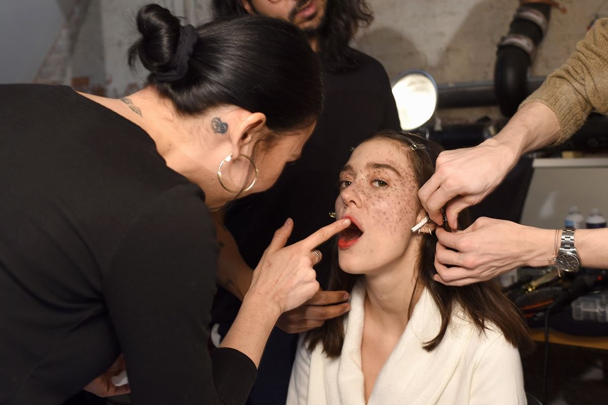 25 New York Fashion Week 2019 backstage GettyImages-1095222062