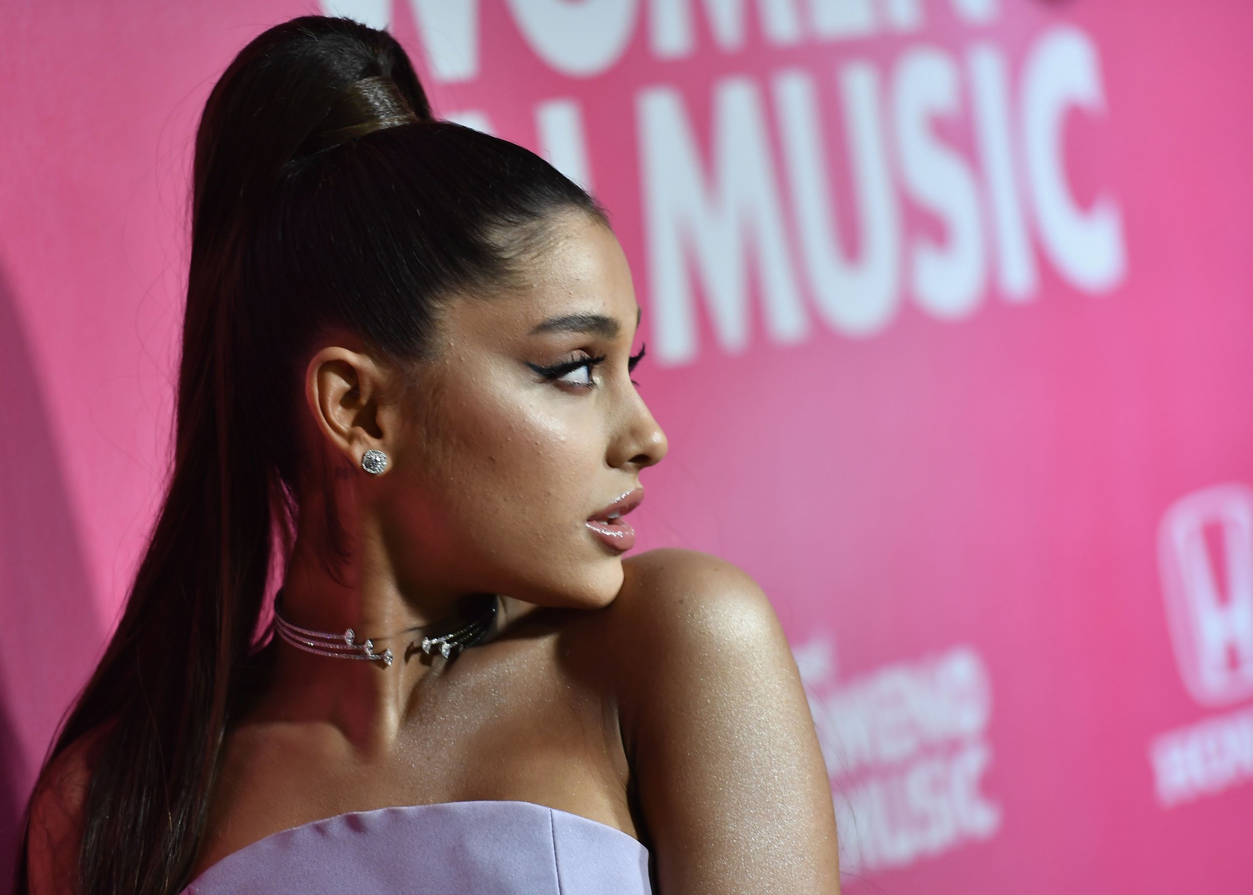 Spoilers Ariana Grande Shocks Fans With Surprise Ending To
