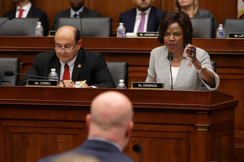 democrats, whitaker, evasive, testimony
