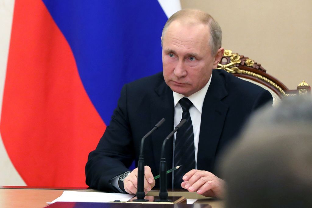 Majority Of Russians Think Vladimir Putin, Other Top Politicians, Are ...