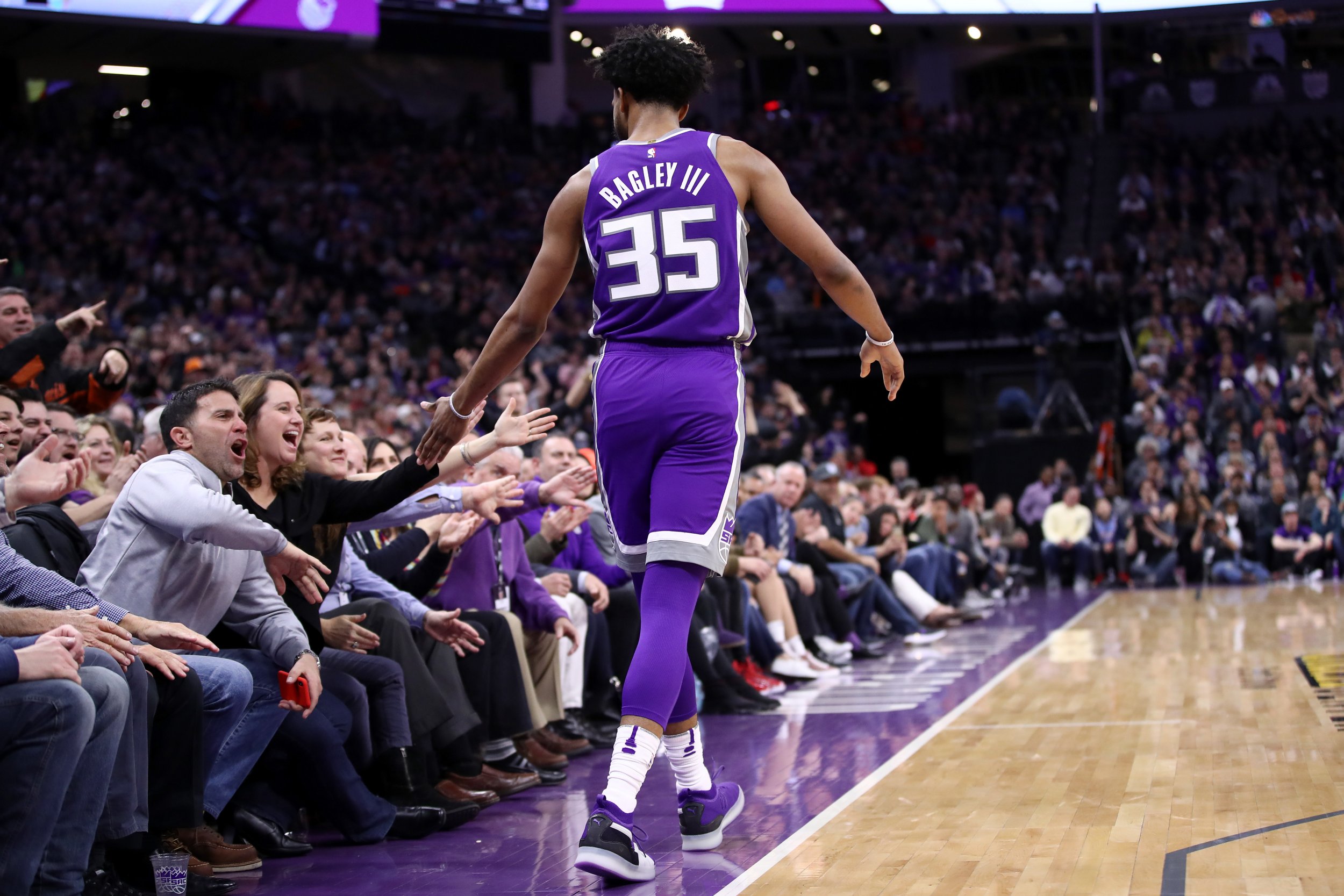 Sacramento Kings Fans Who Wore 'Build the Wall' Jerseys to Game