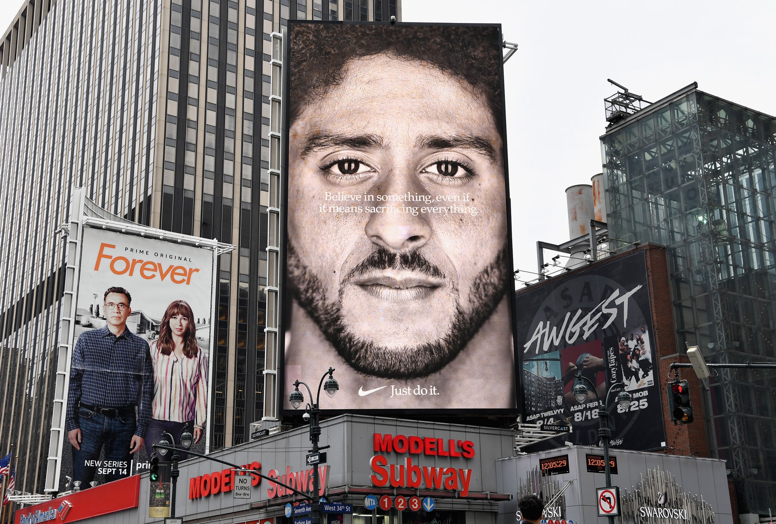 Store to Close After Refusing to Sell Nike Due to Colin Kaepernick Ad