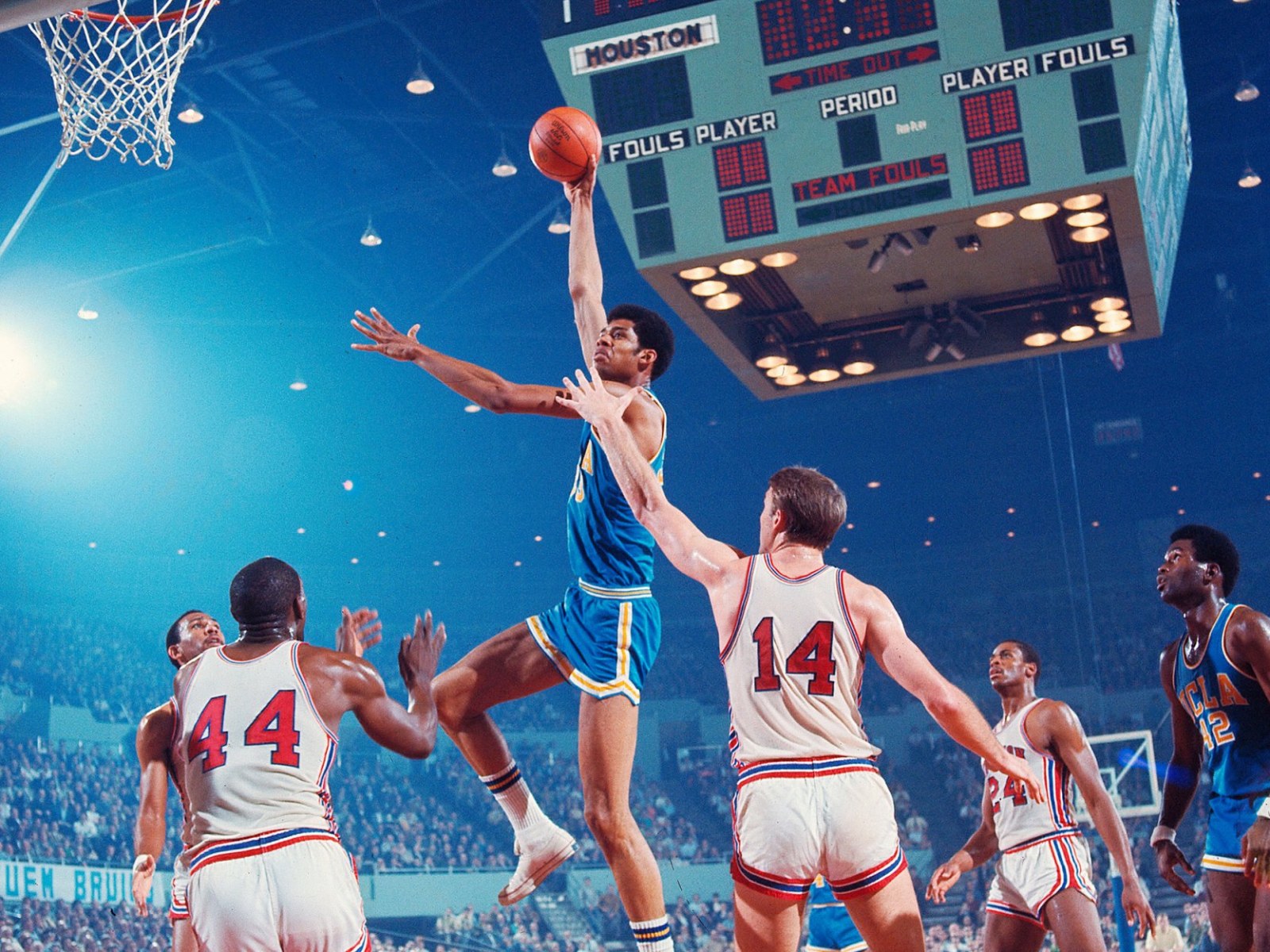 Kareem Abdul-Jabbar in 1967 Was Dominant, Smart and Rightfully