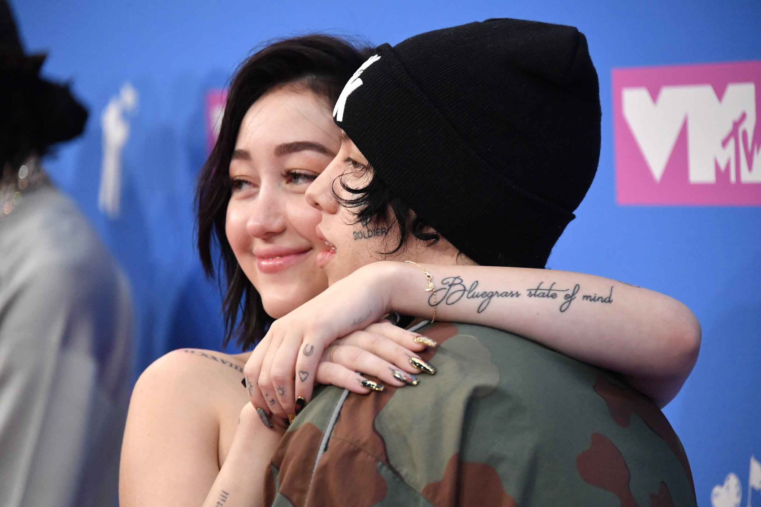 How Noah Cyrus Seemingly Responded to Lil Xan's Baby Announcement ...