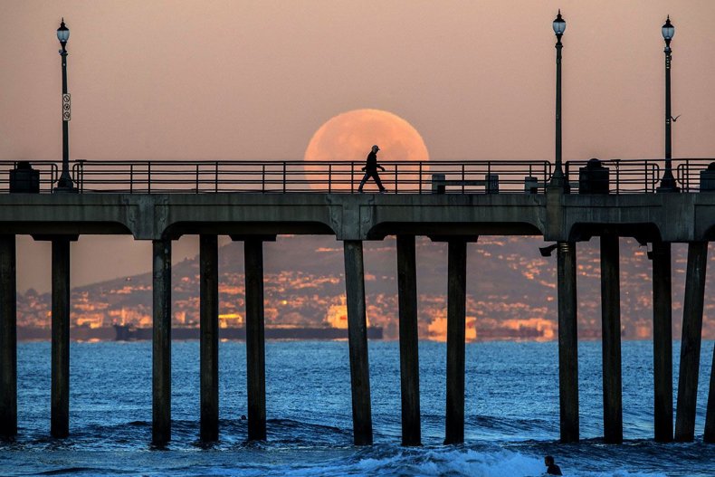 Snow super moon 4