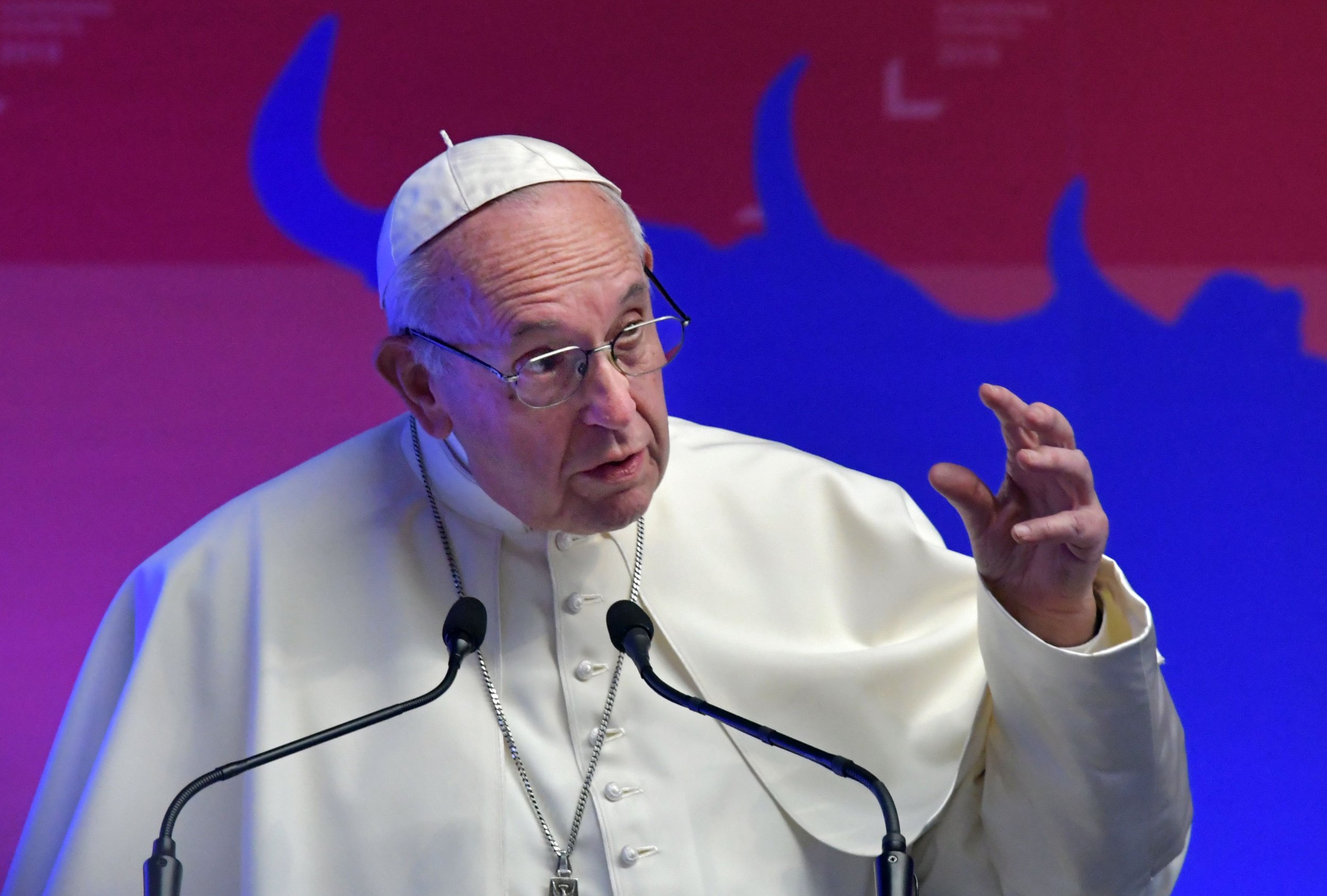 pope francis accusers linked to devil ahead of sexual abuse meeting