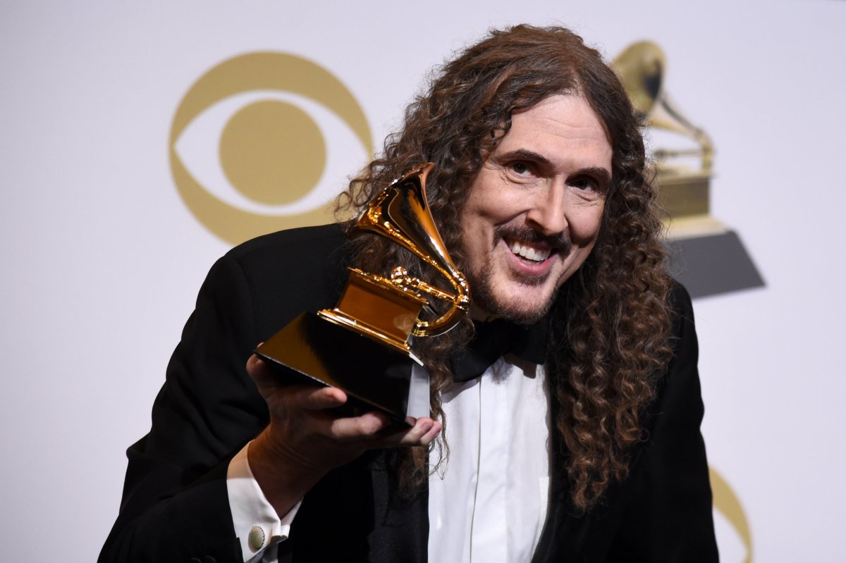 Masked, singer, peacock, weird, al, yankovic, gay, blurred, lines, inspiration, donny, osmond, partner, Neil, Patrick, Harris, albums, height, harry, Connick, jr, clues, spoilers, identity, revealed, magician, magic