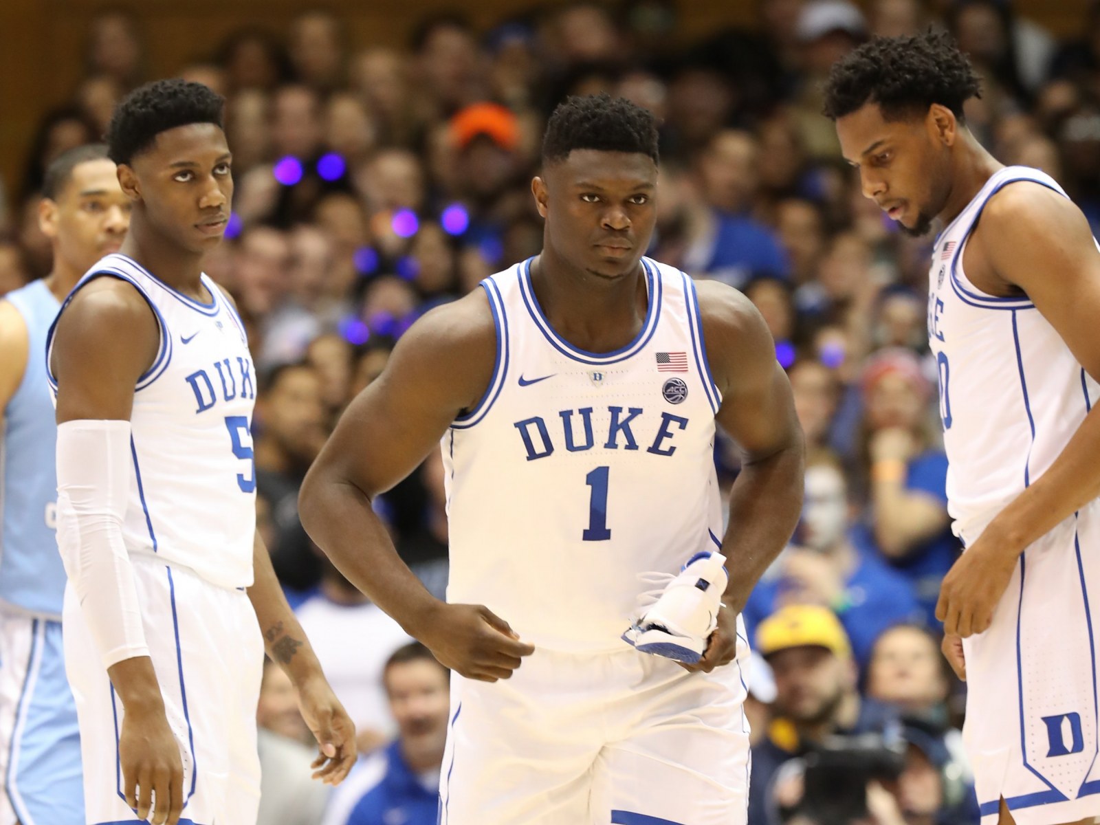 Nike Blowout: $1.12 Billion Wiped Swoosh Brand's Stock after Zion Williamson's Injury
