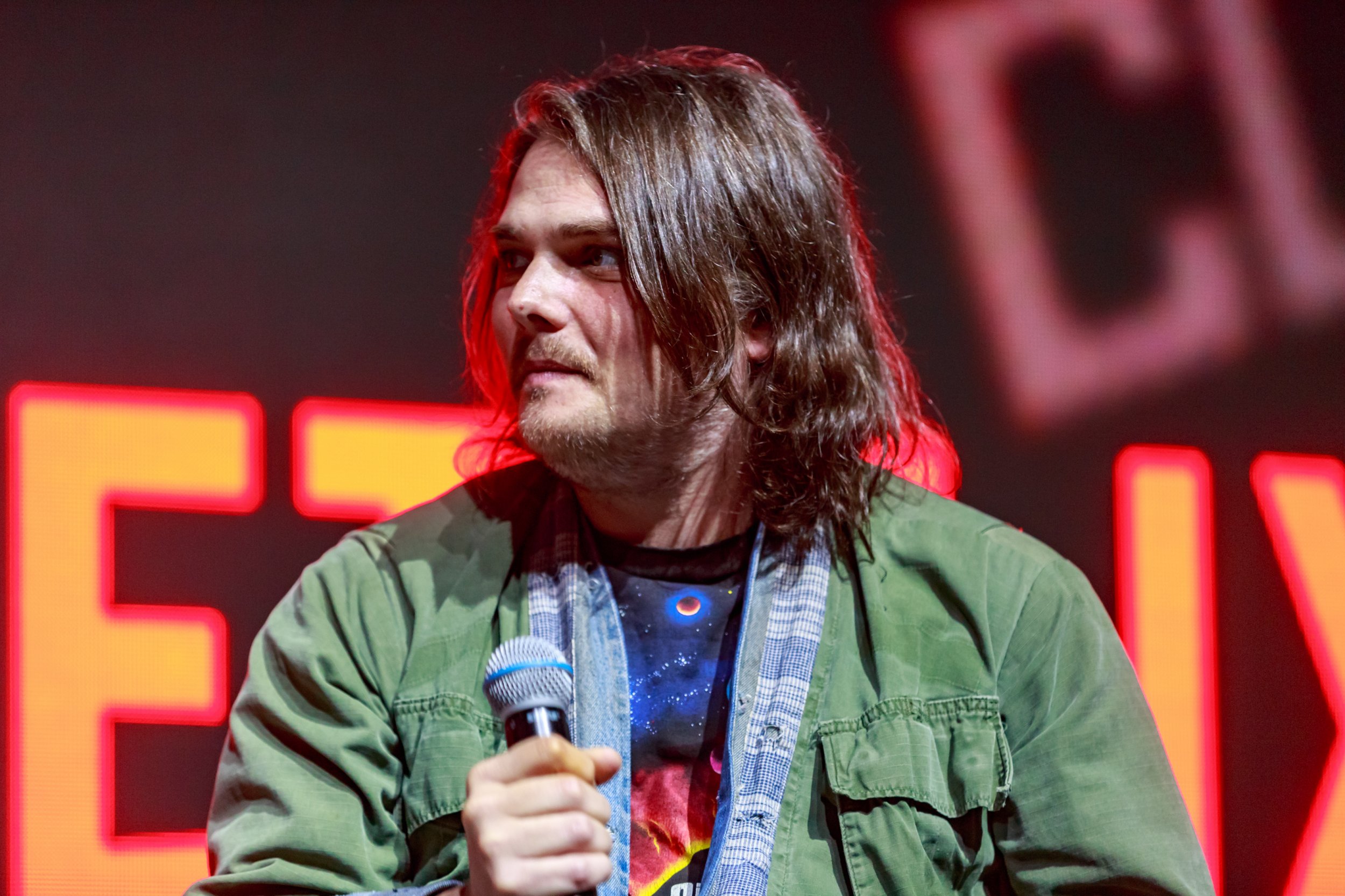 Gerard Way Talks 9/11, the End of the World, 'Umbrella Academy' and His